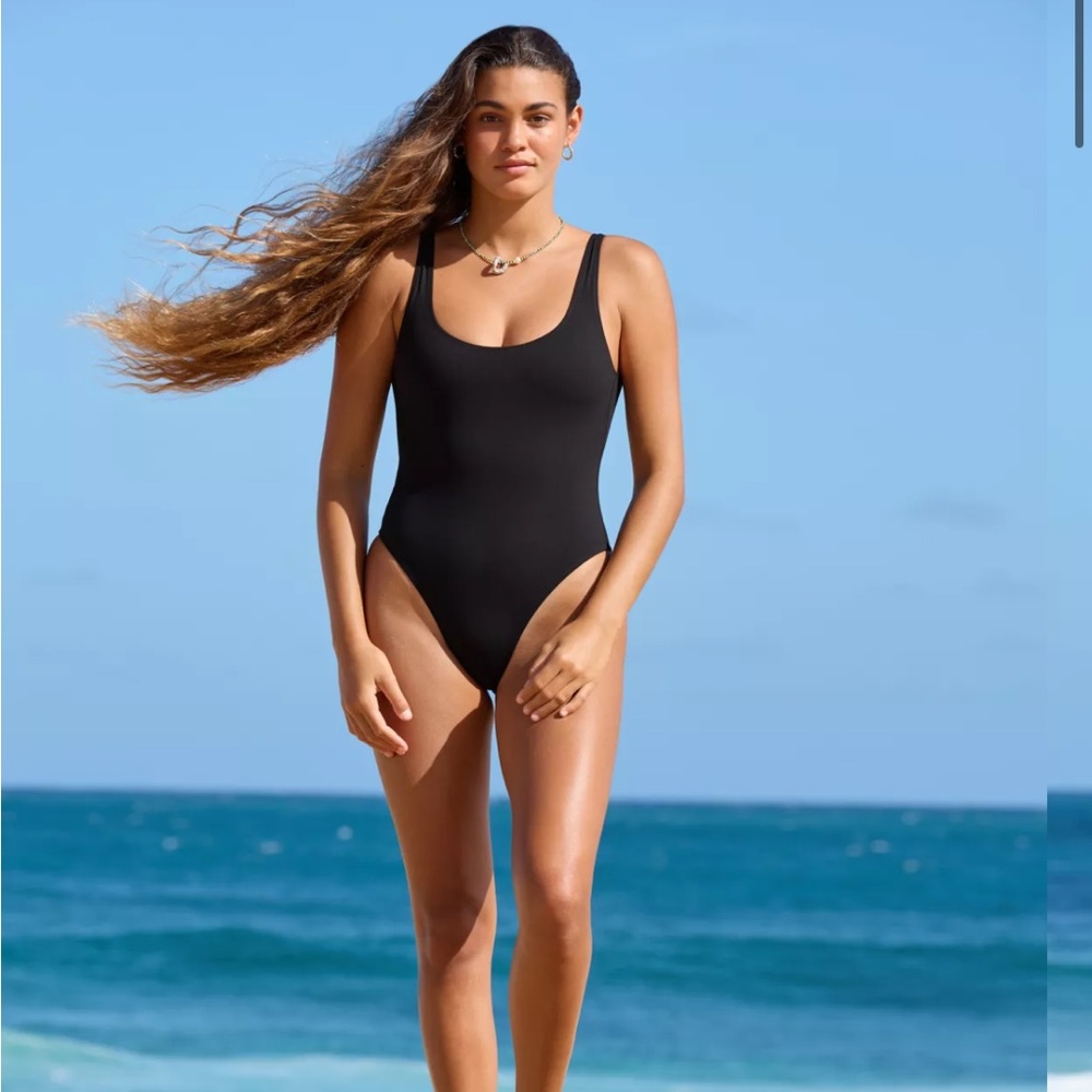 TNA paradise one piece